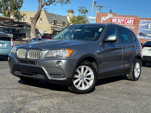 Used 2013 BMW X3 xDrive28i image 2
