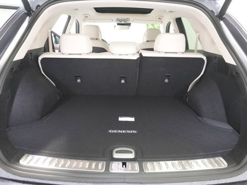 New 2026 Genesis GV70 2.5T Advanced image 25