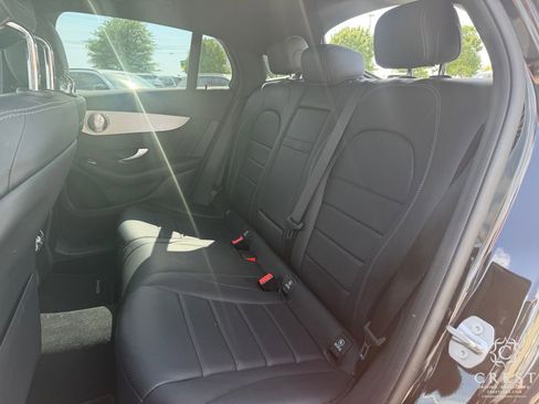 Used 2020 Mercedes-Benz GLC 300 4MATIC image 24