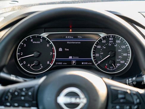 Used 2024 Nissan Sentra SV image 16