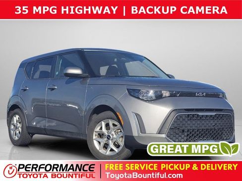 Used 2023 Kia Soul LX w/ Option Group 015 FWD image 1