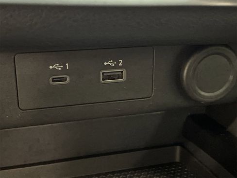 Used 2023 Nissan Rogue SL w/ SL Premium Package image 9