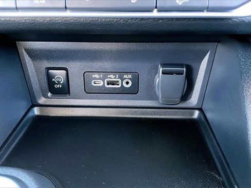 Certified 2025 Nissan Sentra SR image 15