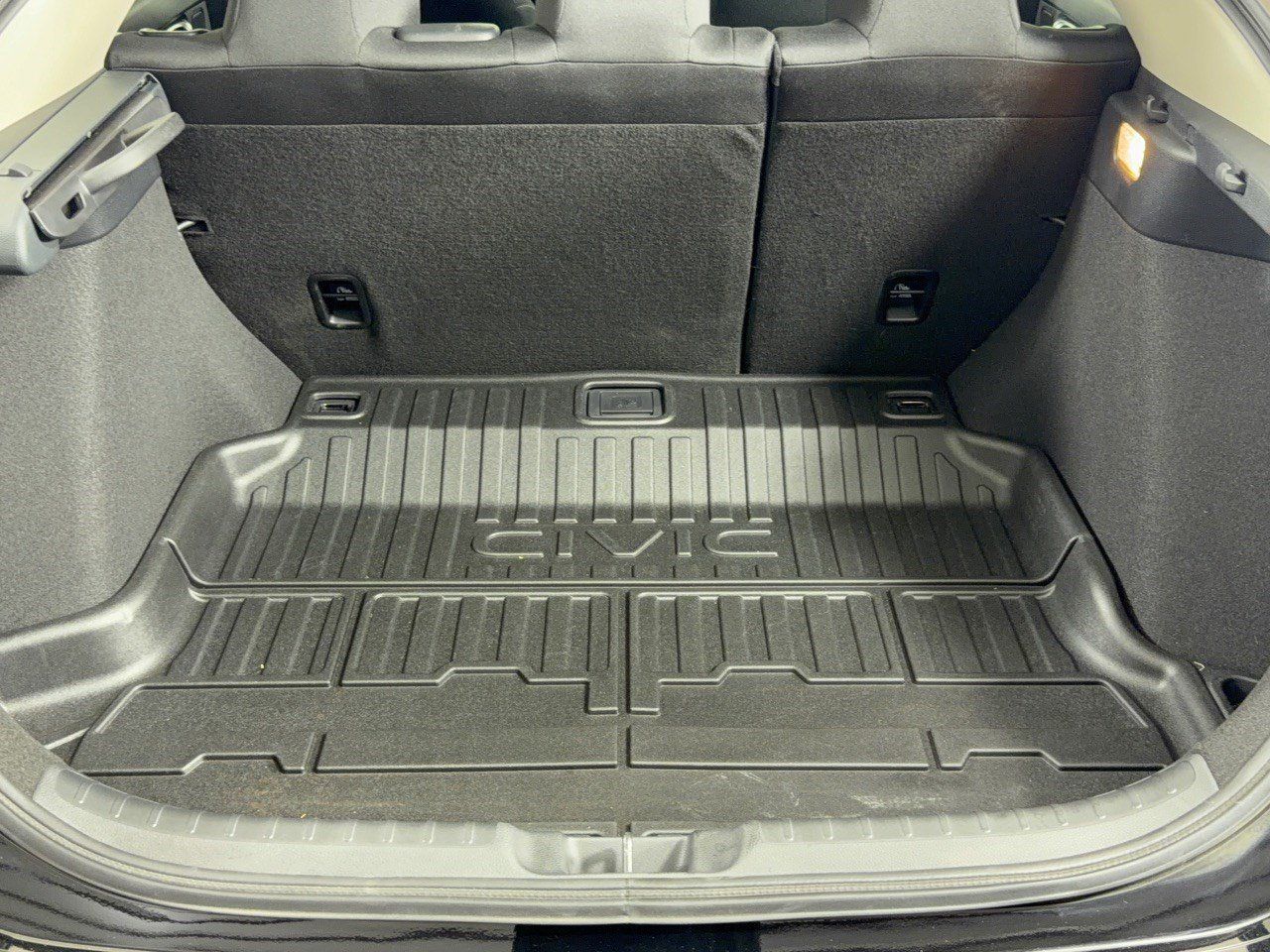 Used 2024 Honda Civic LX image 28