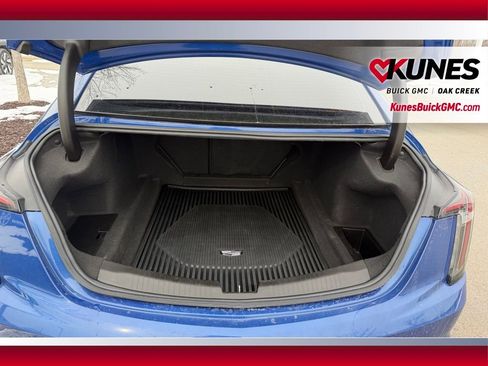 Used 2022 Cadillac CT5 Sport w/ Parking Package image 5