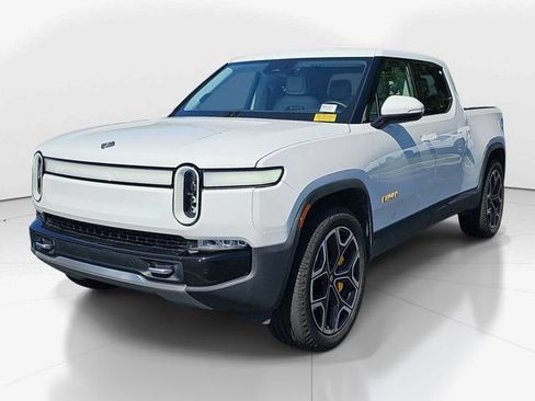 Used 2022 Rivian R1T Adventure AWD/4WD image 7