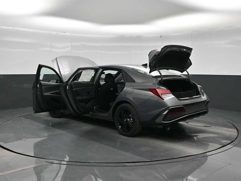 New 2026 Hyundai Elantra Sport FWD image 43