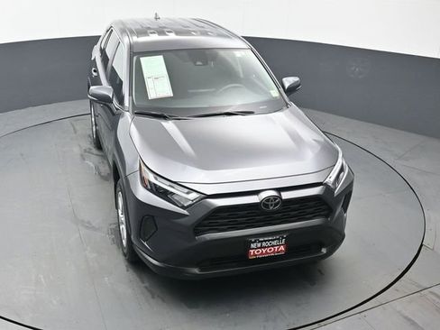 Used 2023 Toyota RAV4 LE AWD/4WD image 42