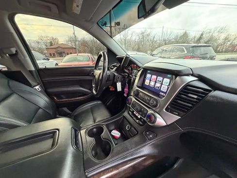 Used 2017 Chevrolet Tahoe LT image 12