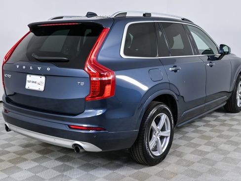 Used 2019 Volvo XC90 T5 Momentum image 27