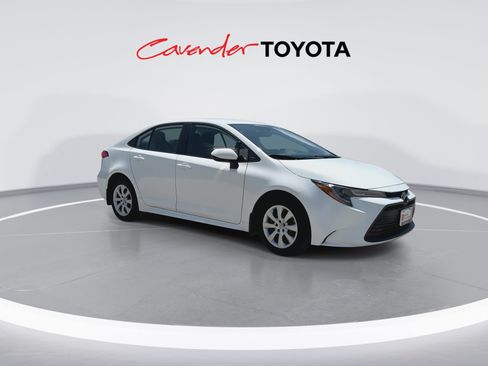 Certified 2026 Toyota Corolla LE FWD image 2
