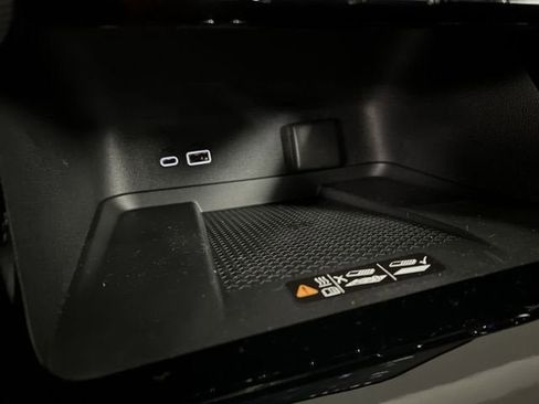 New 2026 Chevrolet Traverse RS image 35