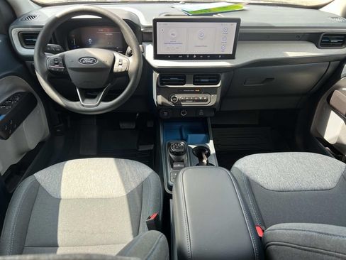 Used 2025 Ford Maverick XLT w/ Equipment Group 302A AWD/4WD image 12