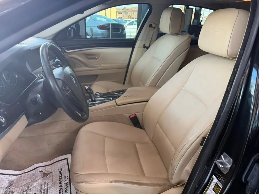 Used 2013 BMW 528i xDrive Sedan AWD/4WD image 6