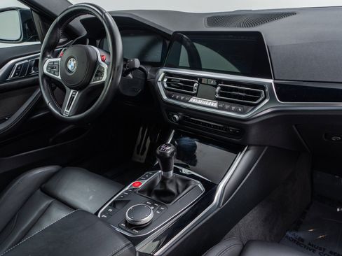 Used 2021 BMW M4 Coupe w/ Executive Package image 27