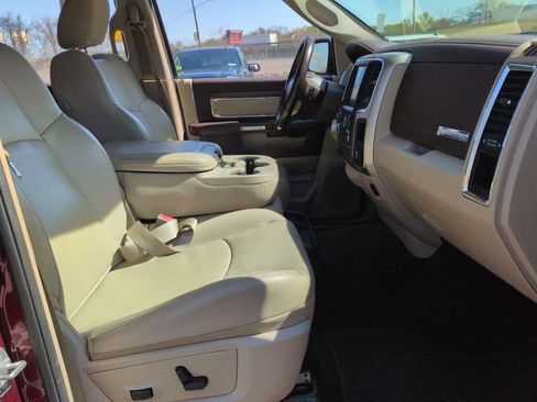 Used 2017 RAM 1500 Laramie w/ Convenience Group AWD/4WD image 22