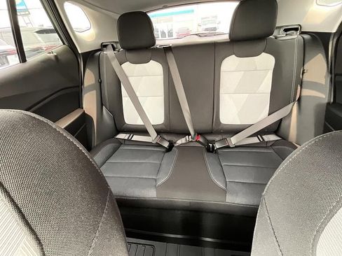 New 2026 Chevrolet Trax LS w/ LS Convenience Package FWD image 24