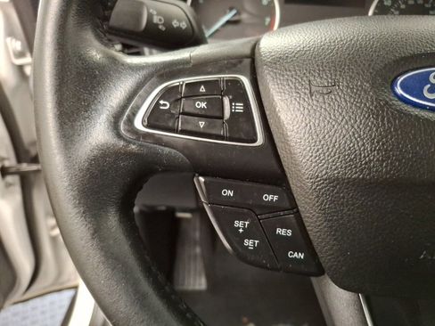 Used 2020 Ford EcoSport SE w/ SE Convenience Package image 20