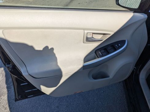 Used 2012 Toyota Prius image 9