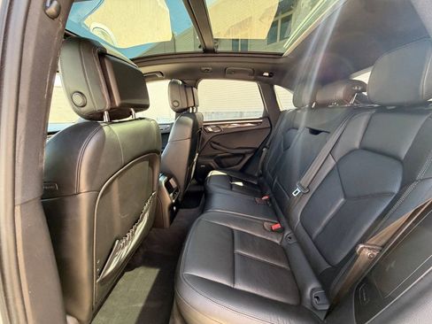 Used 2015 Porsche Macan S w/ Premium Package Plus AWD/4WD image 17