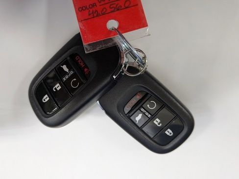 Used 2024 Honda CR-V EX-L image 39