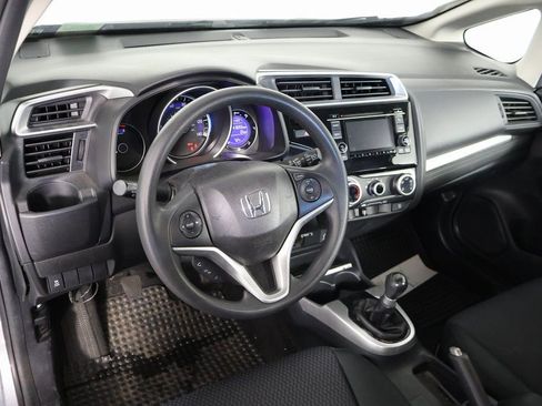 Used 2019 Honda Fit LX image 5