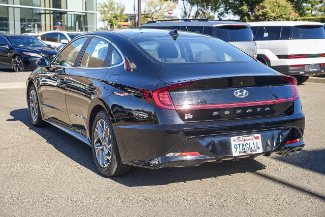 Certified 2023 Hyundai Sonata SEL FWD image 2
