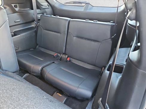 Used 2024 Mitsubishi Outlander SE image 20