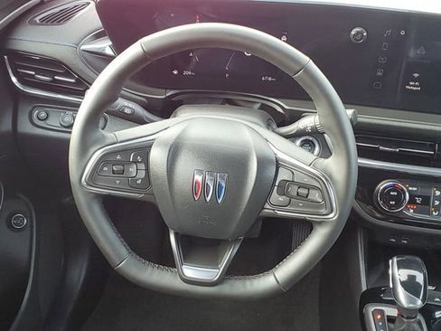 Used 2025 Buick Envista Sport Touring w/ Convenience I Package image 28