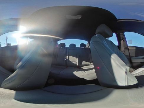 Used 2025 Hyundai Elantra Limited image 43