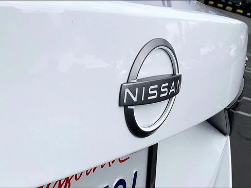 Used 2024 Nissan Sentra SV image 30
