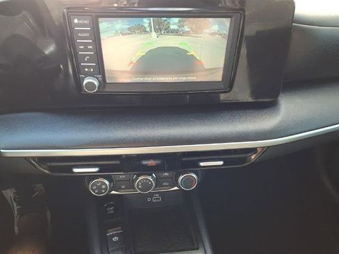 Certified 2025 Nissan Kicks S FWD image 15