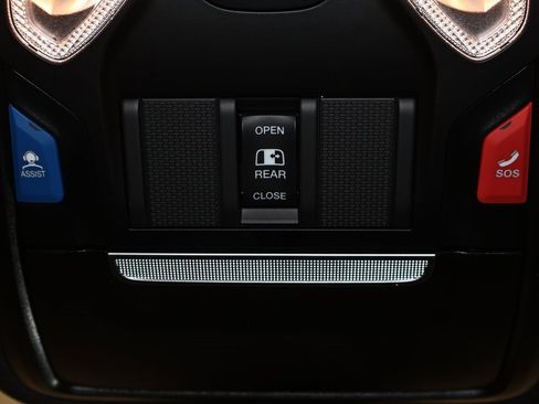 Used 2023 RAM 1500 Lone Star image 32