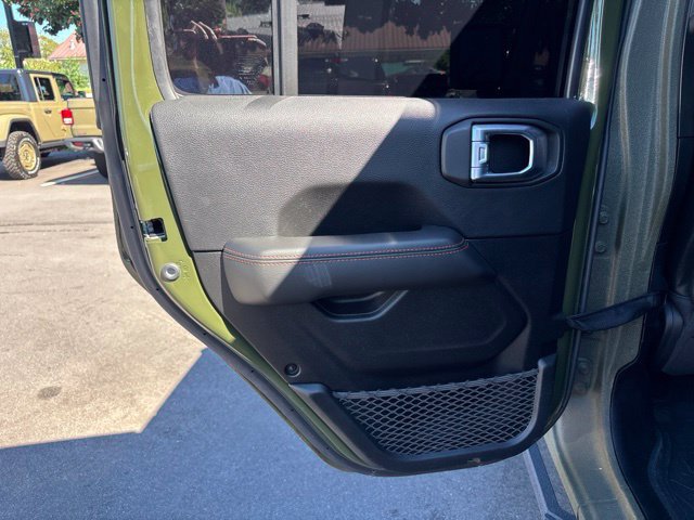 Used 2021 Jeep Gladiator Mojave w/ Trailer Tow Package AWD/4WD image 16