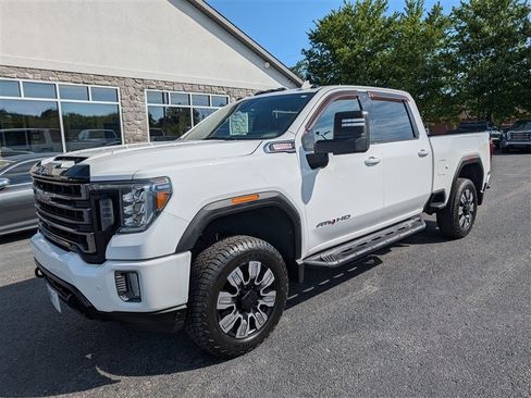 Used 2020 GMC Sierra 2500 AT4 w/ AT4 Premium Package AWD/4WD image 1