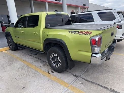 Used 2023 Toyota Tacoma TRD Off-Road image 16