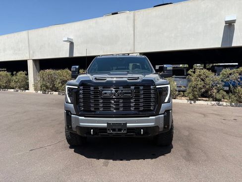 Used 2026 GMC Sierra 2500 Denali Ultimate AWD/4WD image 2