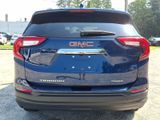 Used 2022 GMC Terrain SLE w/ Driver Convenience Package image 5