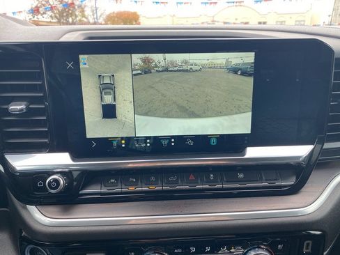 Used 2022 GMC Sierra 1500 SLT w/ SLT Premium Plus Package image 32