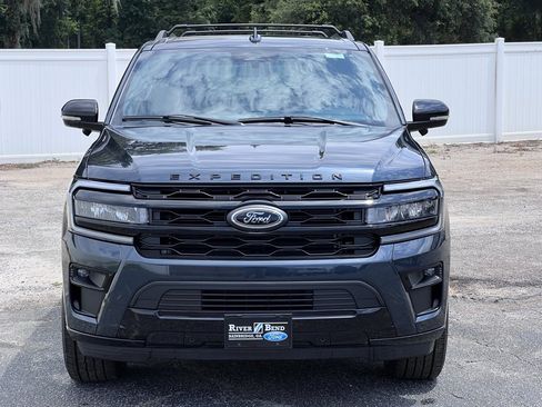 New 2024 Ford Expedition Limited image 8