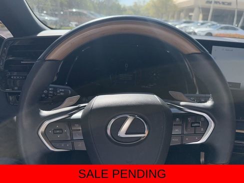 Used 2025 Lexus RX 350 Premium w/ Accessory Package (Z1) image 15