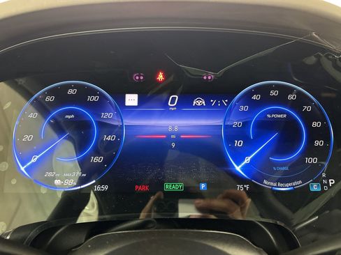 New 2026 Mercedes-Benz EQS 550 4MATIC SUV image 18
