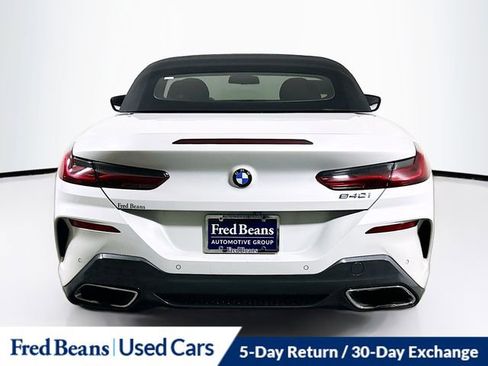 Used 2022 BMW 840i Convertible RWD image 8