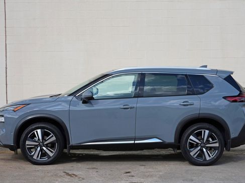 Used 2023 Nissan Rogue SL w/ SL Premium Package FWD image 47
