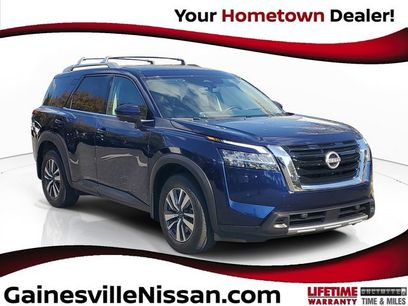 Used 2024 Nissan Pathfinder SL