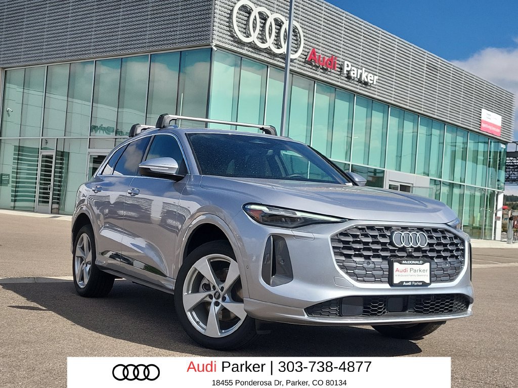 Used 2025 Audi Q5 Premium Plus w/ Premium Plus AWD/4WD image 1