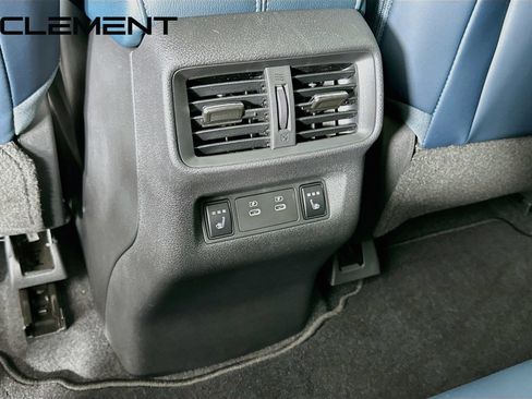 Used 2025 Nissan Murano Platinum w/ Cargo Package AWD/4WD image 35