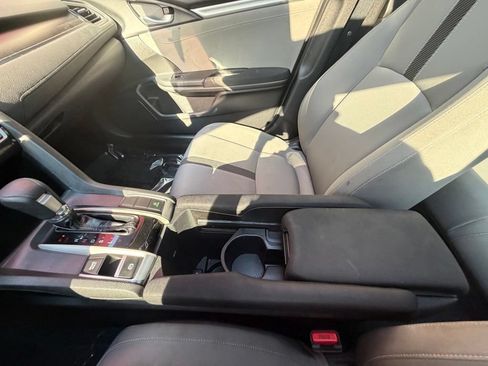 Used 2016 Honda Civic EX image 22