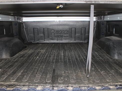 Used 2021 Chevrolet Silverado 1500 LT image 17