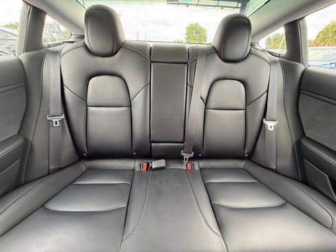 Used 2019 Tesla Model 3 Performance AWD/4WD image 18